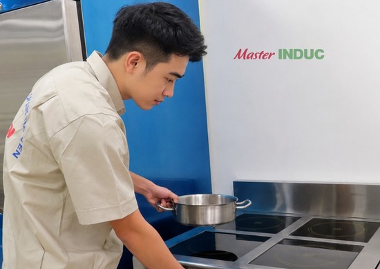 Các lỗi thường gặp của bếp điện từ công nghiệp và cách khắc phục