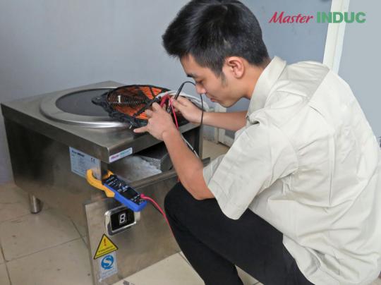 7 Nguyên nhân khiến bếp từ công nghiệp không nhận nồi